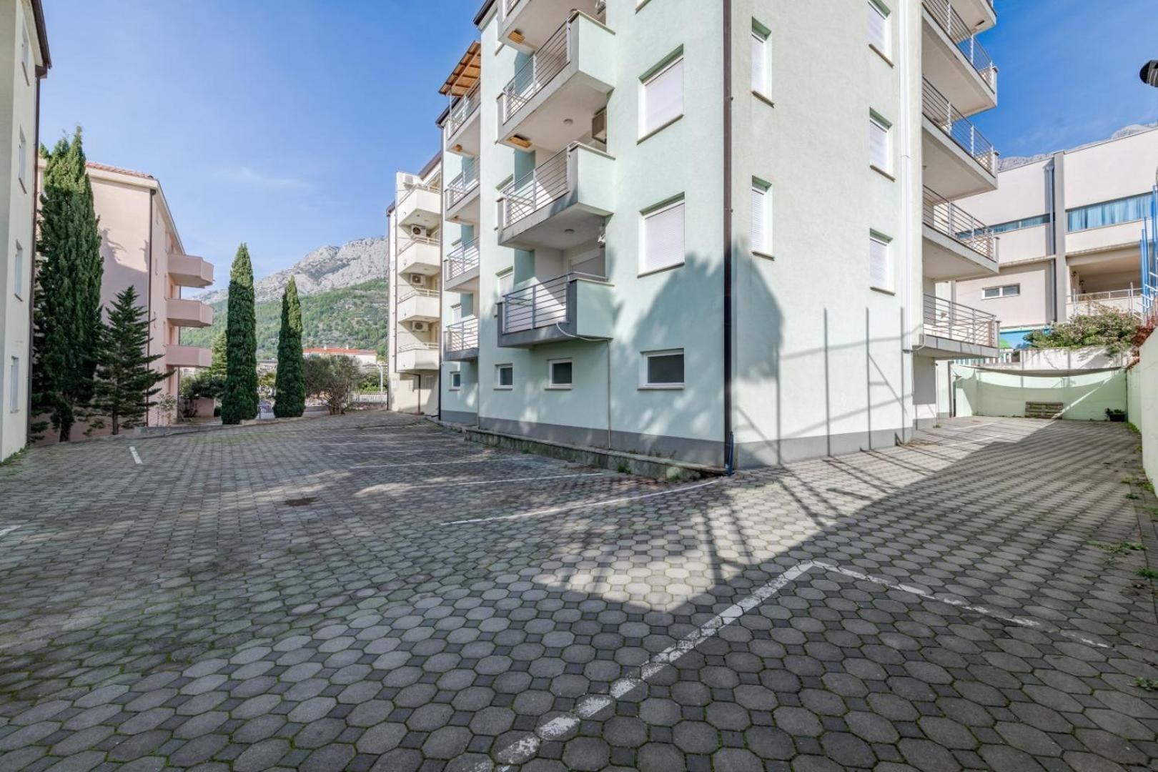 Ruza&Nikolina "1" Apartmani - Baška Voda Eksteriør bilde