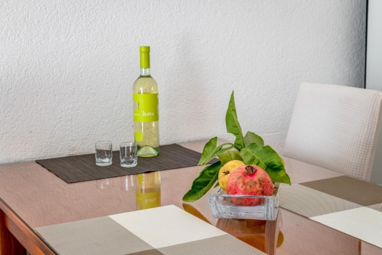 Ruza&Nikolina "1" Apartmani - Baška Voda Eksteriør bilde