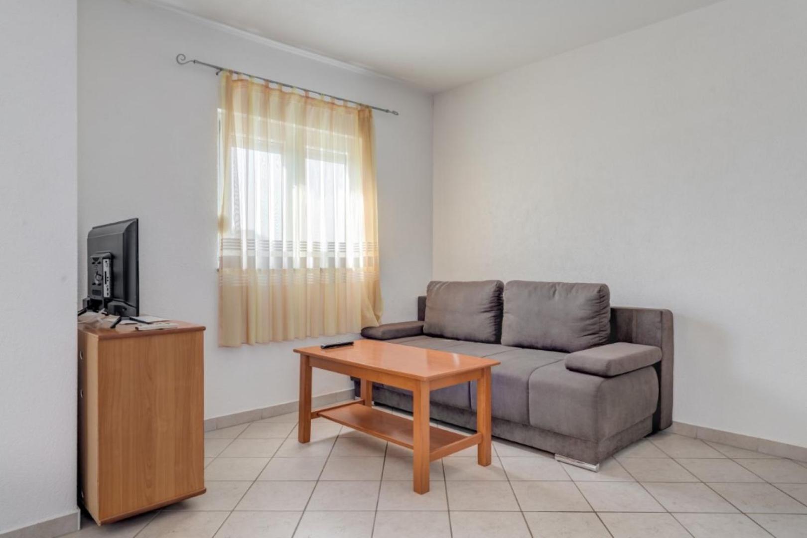 Ruza&Nikolina "1" Apartmani - Baška Voda Eksteriør bilde